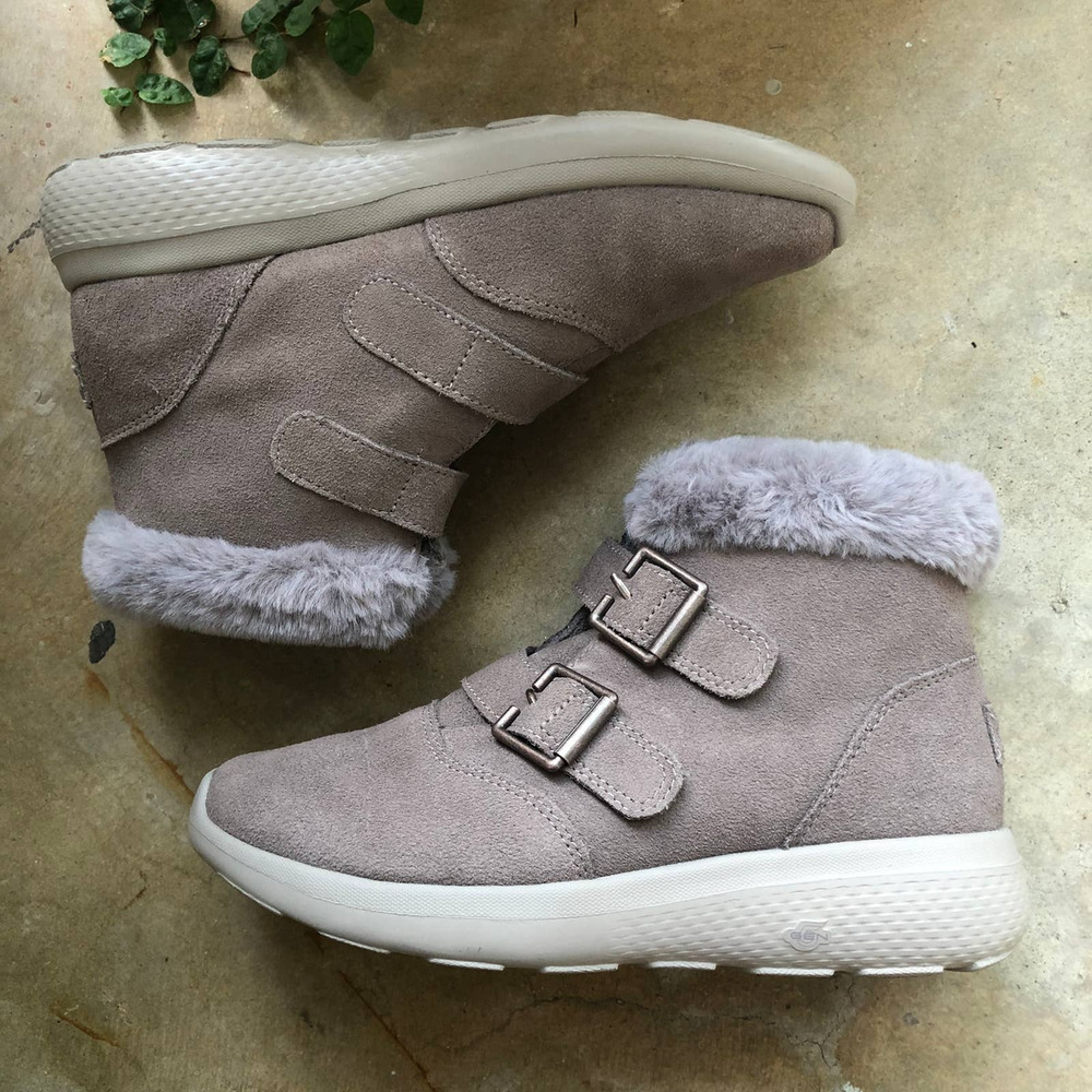 SKECHERS Winter Fling on-The-Go City 2 Suede Boots Dark Taupe 5